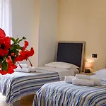 Tuisuneo La Conchiglia - Adults Only 4*