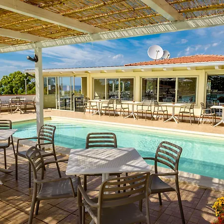 Tuisuneo La Conchiglia - Adults Only 4*